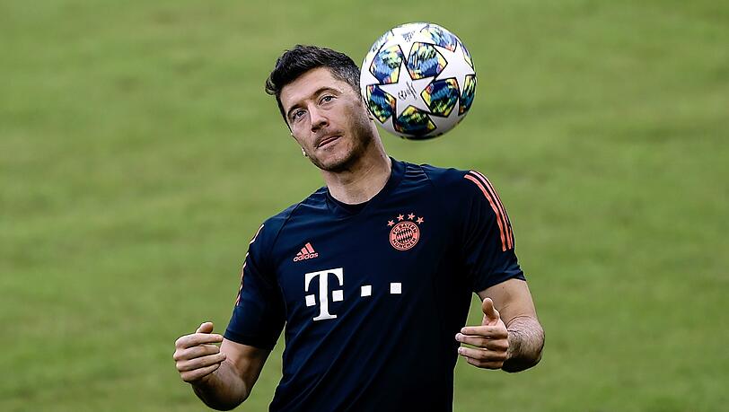 Für Giovane Elber aktuell der beste Stürmer der Welt: Robert Lewandowski. Für Giovane Elber aktuell der beste Stürmer der Welt: Robert Lewandowski.