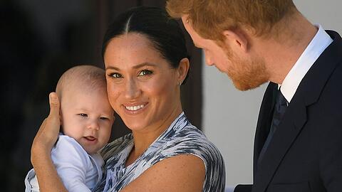 Prinz Archie ist am 6. Mai 2023 vier Jahre alt geworden. Doch zum Geburtstag gab es für den Sohn von Herzogin Meghan und Prinz Harry keine offiziellen Glückwünsche aus dem Königshaus.