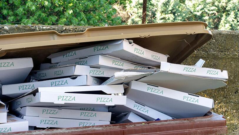 Geh&ouml;ren Sie auch zu den Menschen, die dreckige Pizzakartons im Altpapier entsorgen?