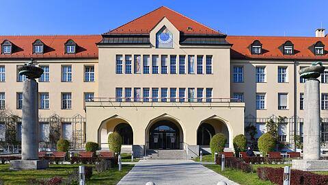 "Kosten weit über den Erwartungen" prognostiziert die Stadt für das Schwabinger Krankenhaus.