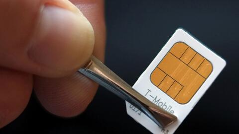 Die NSA und der GCHQ sollen in großem Stil Verschlüsselungscodes für Handy-SIM-Karten gestohlen haben