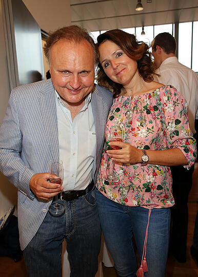AZ-Verleger und -Herausgeber Martin Balle mit Karin Vuskovic.