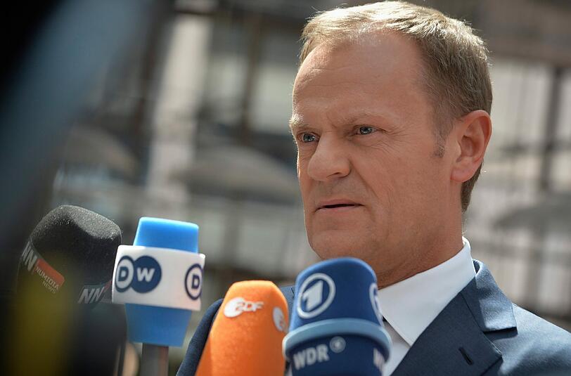 EU-Ratspräsident Donald Tusk berief ein Sondertreffen der "Chefs" für diesen Montag (22.6.) in Brüssel ein.