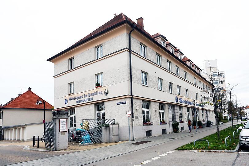 Das Wirtshaus schließt.
