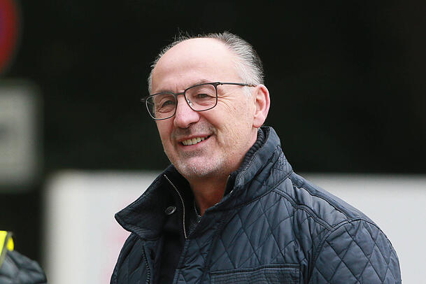 Jürgen Kohler wurde mit der deutschen Nationalmannschaft 1990 Weltmeister. Jürgen Kohler wurde mit der deutschen Nationalmannschaft 1990 Weltmeister.