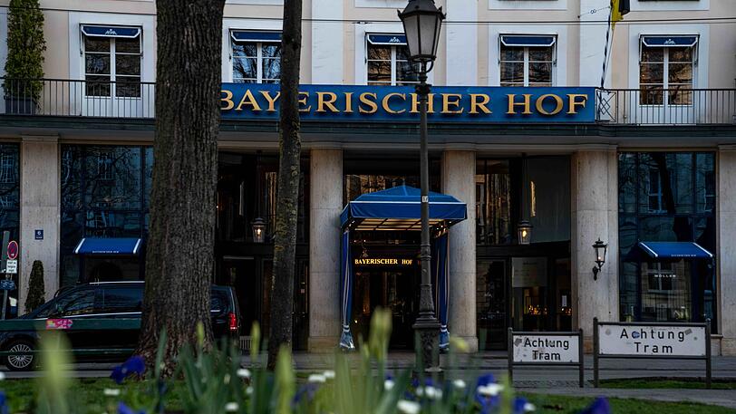 Das Nobel-Hotel "Bayerischer Hof" am Promenadeplatz.