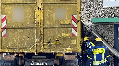 Zahlreiche Kräfte waren im Einsatz.