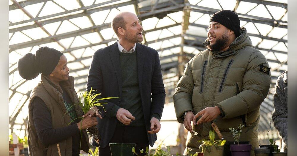 Mit-Rapper-Big-Zuu-Prinz-William-besucht-Jugendprojekt-in-London