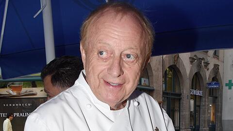 Alfons Schuhbeck hat sich überrachend bei einem Promi-Event in München gezeigt.