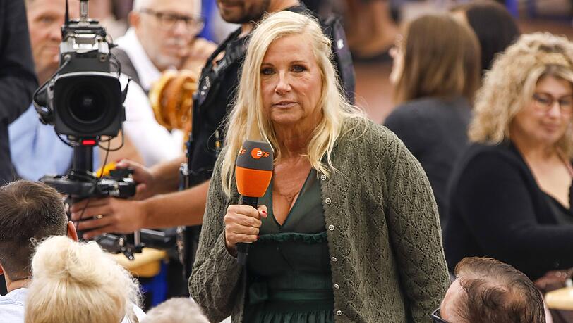 Kann Andrea Kiewel heuer alle "Fernsehgarten"-Ausgaben moderieren? Kann Andrea Kiewel heuer alle "Fernsehgarten"-Ausgaben moderieren?