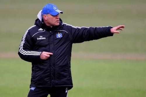 Gibt beim HSV die Richtung vor: Chefcoach Martin Jol.