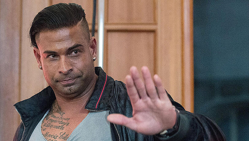 Früher zwischen den Torpfosten, jetzt zwischen den Ringseilen: Ex-Fußballtorhüter Tim Wiese wird am Donnerstagabend seinen ersten Wrestling-Kampf bestreiten. Früher zwischen den Torpfosten, jetzt zwischen den Ringseilen: Ex-Fußballtorhüter Tim Wiese wird am Donnerstagabend seinen ersten Wrestling-Kampf bestreiten.