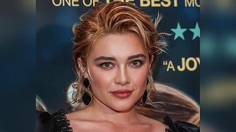 Florence Pugh könnte die nächste Miss Moneypenny werden.