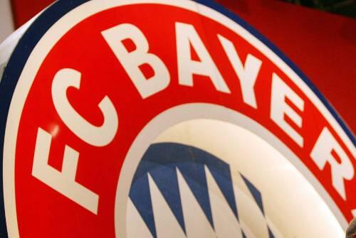 Schwerer Schlag für die Bayern-Frauen_ Keeperin Schmetz fällt Monate aus.
