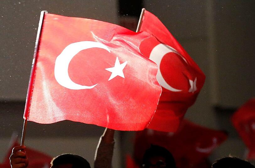 Die Bundesregierung sieht die Türkei einem Medienbericht zufolge inzwischen als "zentrale Aktionsplattform" für islamistische Organisationen im Nahen Osten. Foto: Ronald Wittek/Symbolbild