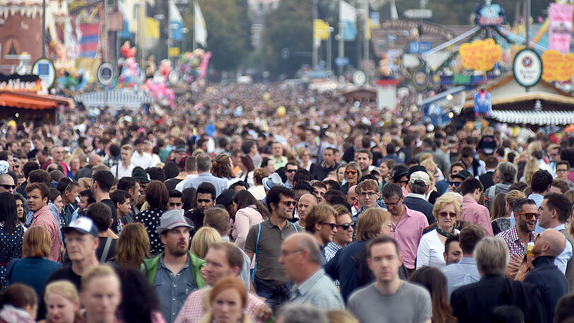 Lediglich 14 Prozent der Wiesn-Besucher kommen aus dem Ausland.