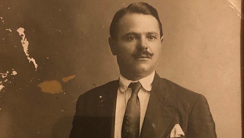 Vorbild für die Romanfigur des sizilianischen Patriarchen: Urgroßvater Barnaba Giordano. Vorbild für die Romanfigur des sizilianischen Patriarchen: Urgroßvater Barnaba Giordano.