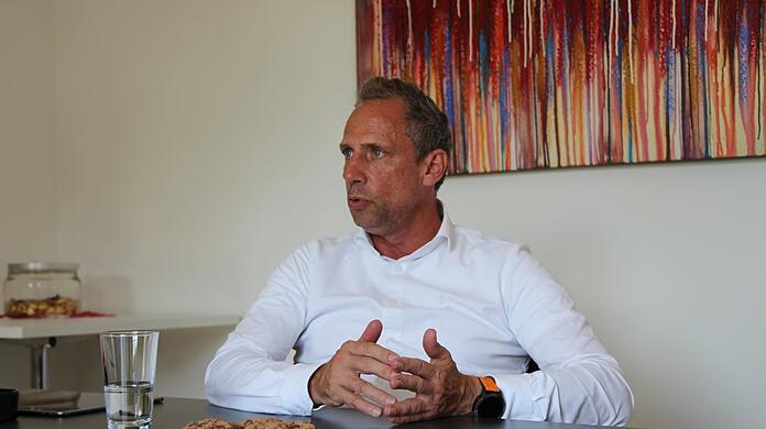 Bayerns Umweltminister Thorsten Glauber im Interview.