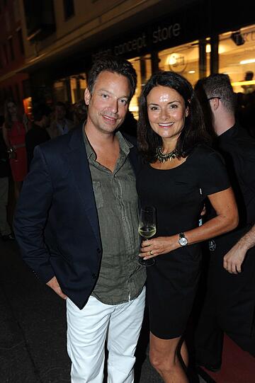 Franz Leeb und Patrizia Leeb bei der Eröffnung des Betten Concept Store am 29.08.2013 in München.