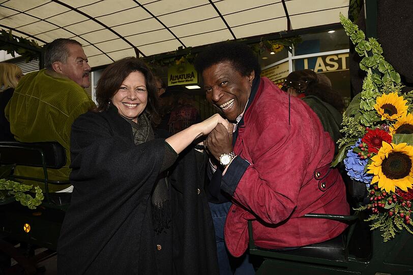 Ilse Aigner und Roberto Blanco beim Einzug der Wiesnwirte