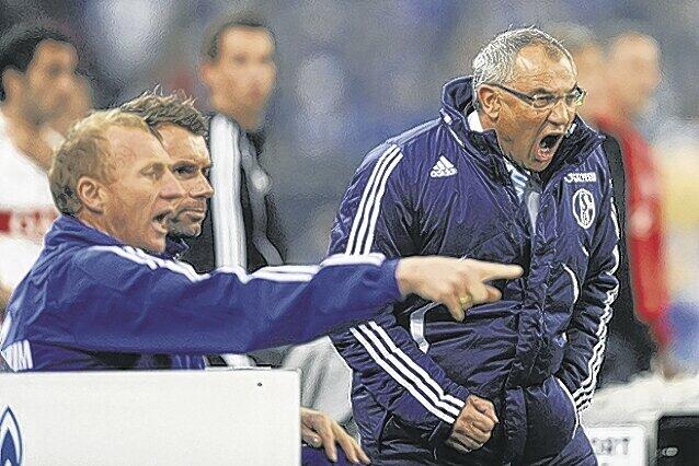 Schalkes Trainerteam (v.l.): Seppo Eichkorn, Bernd Hollerbach und Felix Magath