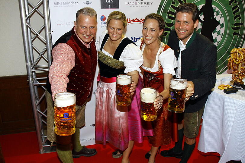 Eindrücke von der "Nacht der Tracht" 2012: Die Veranstalter hatten sichtlich Spaß.