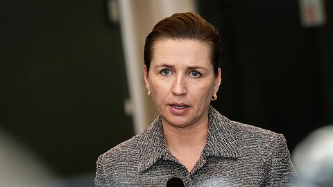 D&auml;nemarks Ministerpr&auml;sidentin Mette Frederiksen verbittet sich die Besitzanspr&uuml;che Trumps auf Gr&ouml;nland.
