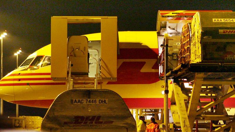Zwei eher zufällig vereitelte Bombenanschläge mit Luftpostpaketen auf Ziele in den USA hatten die Terrorfahnder in Alarmstimmung versetzt. Zwei eher zufällig vereitelte Bombenanschläge mit Luftpostpaketen auf Ziele in den USA hatten die Terrorfahnder in Alarmstimmung versetzt.