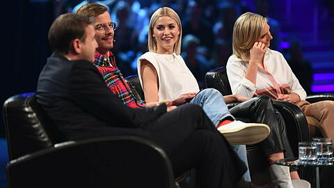 Lena Gercke als Jurorin bei "Das Ding des Jahres"