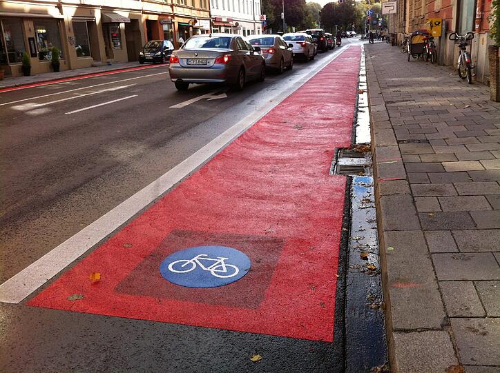 ... mit dem Fahrradzeichen...
