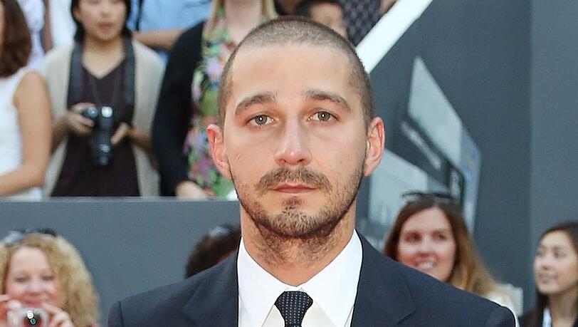 Shia LaBeouf gestand Aggressions- und Alkoholprobleme ein. Kann die Kirche ihn retten?