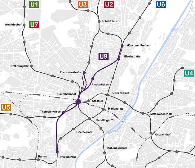 Das lila markierte Stück wäre die komplett neu gebaute Strecke der U9. Die gestrichelte Linie wäre eine Spange, die die U9 mit dem Bahnhof Theresienstraße und damit der U2 verbinden würde.