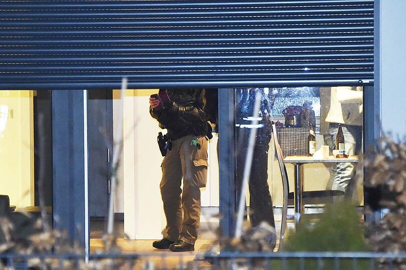 Die Polizei sichert den Tatort