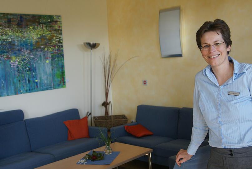 Im Aufenthaltsraum war die Palliativmedizinerin Claudia Bausewein schon bei einigen Hochzeiten Trauzeugin.