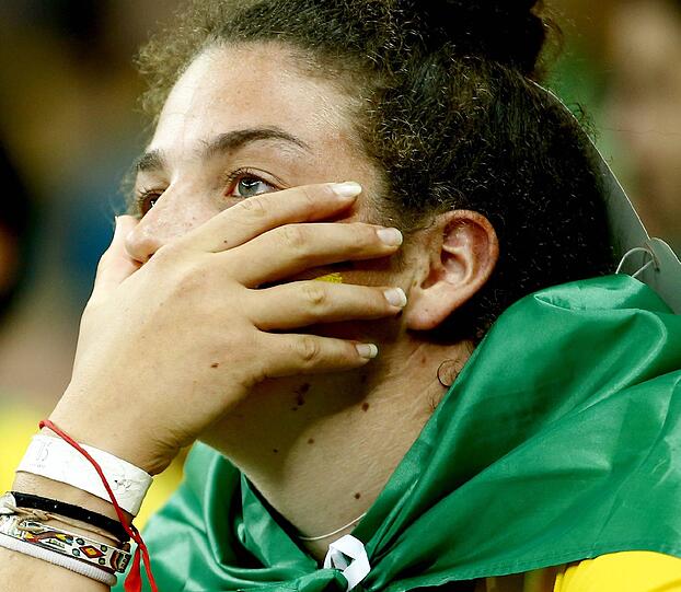 Bilder: so trauern die brasilianischen Fans.