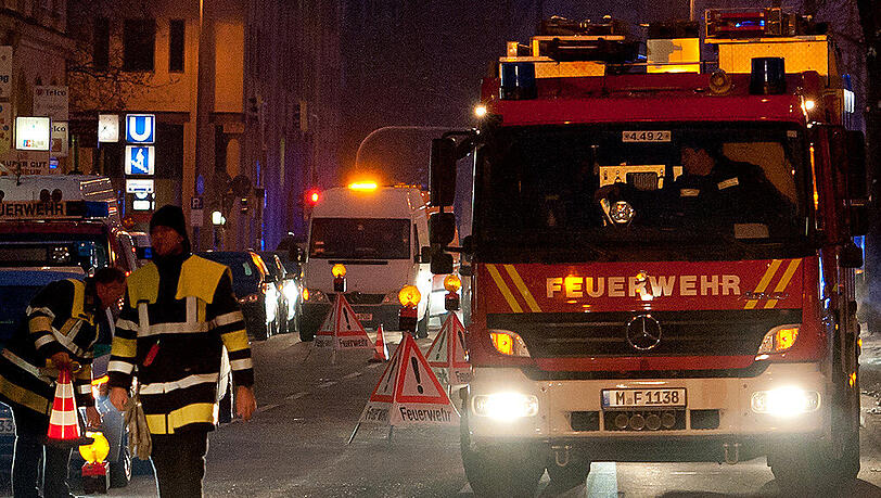 Montagnacht musste die Feuerwehr zu einem Brand nach Sendling ausrücken. Montagnacht musste die Feuerwehr zu einem Brand nach Sendling ausrücken.