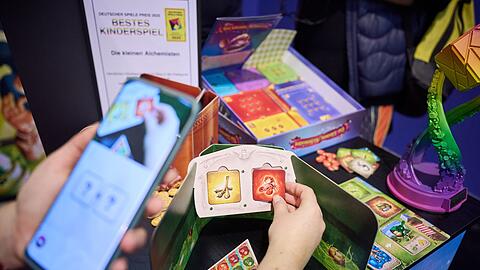 Für einige Spiele brauchen die Kinder eine App.