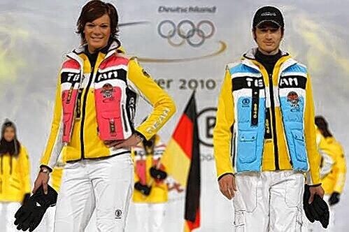 Auf dem Laufsteg: Maria Riesch und Martin Schmitt in neuer Olympia-Kleidung.