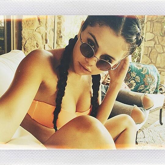"soy valiente" postet Selena Gomez unter dieses Bild. Übersetzt heißt das: "Ich bin mutig".