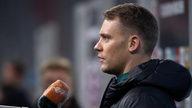 Torwart Manuel Neuer spricht.