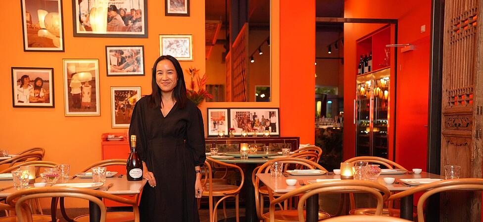 Kim Stubbe heißt Sie willkommen zur neuen Ess-Klasse im Oktober im Restaurant Jaadin. Kim Stubbe heißt Sie willkommen zur neuen Ess-Klasse im Oktober im Restaurant Jaadin.