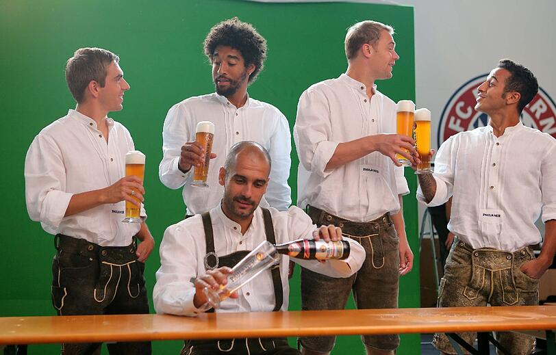 Weißbier einschenken will gelernt sein!