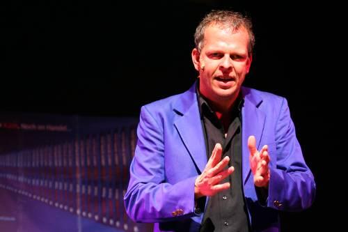 Lügenmotivator: Karsten Kaie.