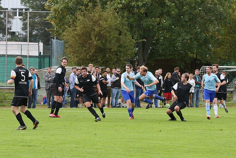 AZ-Cup 2014: Die Bilder vom Freizeitkicker-Finale.