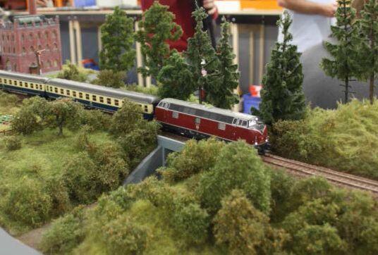 Wer im MVG-Museum am Wochenende seine Miniatur-Züge zeigt? Zum Beispiel die Modellbahnfreunde MVG, der TT-Club Bayern und die Eisenbahnfreunde Vaterstetten