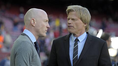 Mai 2013, am Rande der Champions-League-Partie FC Barcelona gegen FC Bayern: Der damalige FCB-Sportdirektor Matthias Sammer (l.) im Gespräch mit dem damaligen TV-Experten Oliver Kahn.