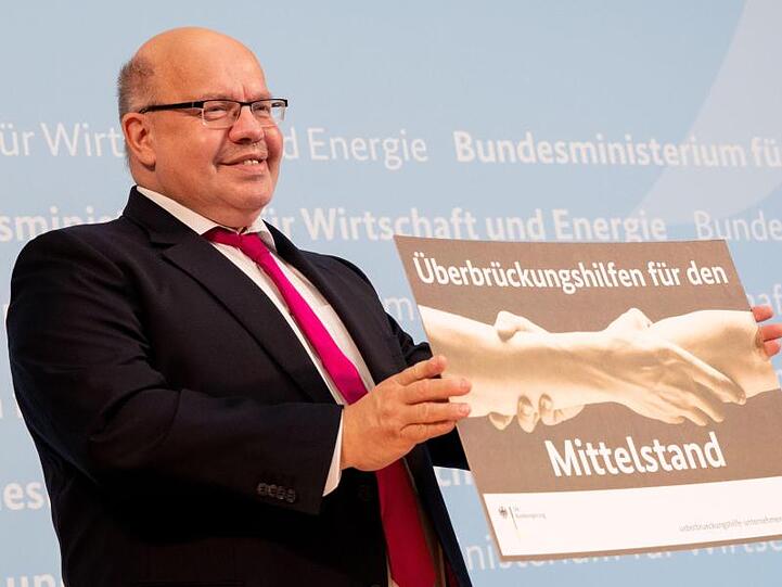 Nach den Worten von Bundeswirtschaftsminister Peter Altmaier soll das Programm vielen Mittelständlern helfen, die Krise zu überstehen.