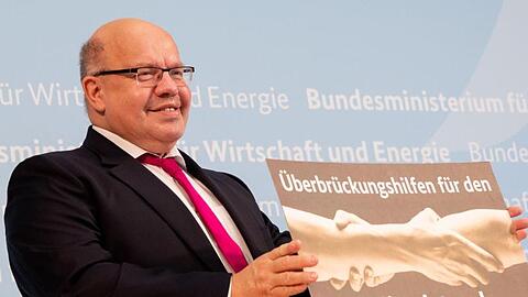 Nach den Worten von Bundeswirtschaftsminister Peter Altmaier soll das Programm vielen Mittelständlern helfen, die Krise zu überstehen.