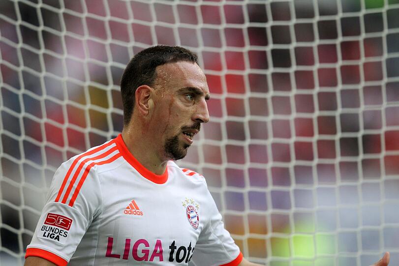 "Wir haben einen gewissen Druck auf den Schultern&ldquo;, sagte Franck Ribéry deshalb, bevor er in Richtung seiner alten Heimat abhob.