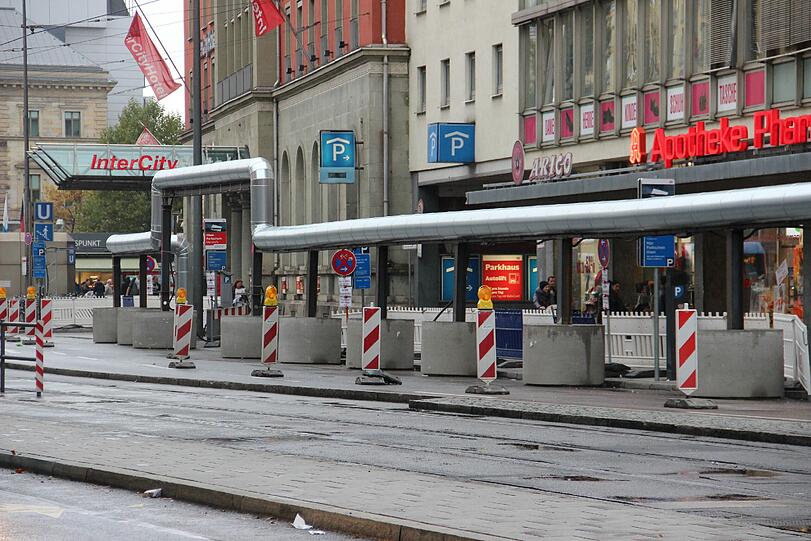 So sieht's seit Mittwoch am Münchner Hauptbahnhof aus: Baustelle soweit das Auge reicht
